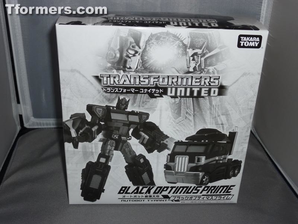 Tokyo Toy Show 2012 Transformers United Black Optimus Prime Exclusive  (1 of 28)